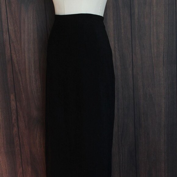 Vintage 1980s 1990s Pencil Skirt, Briggs Black Faux Suede, Size 10 - Picture 5 of 10